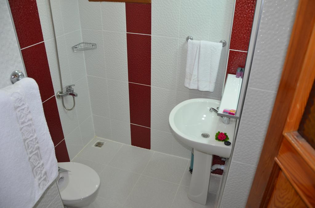 Dilek Hotel Menderes Kültér fotó