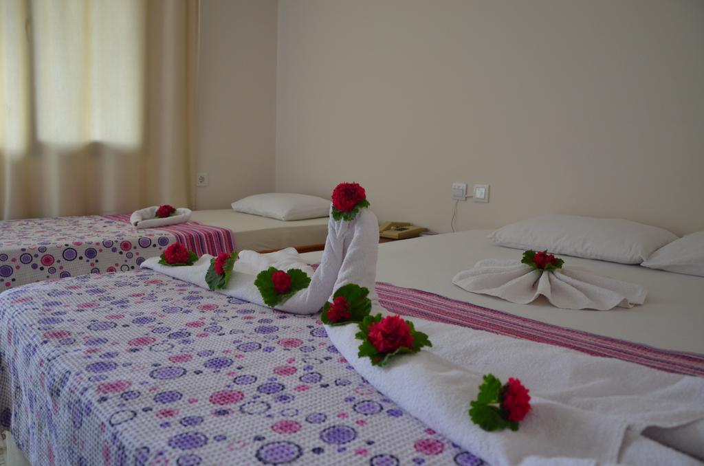 Dilek Hotel Menderes Szoba fotó